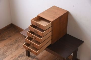 レトロ家具　ナラ材製!レトロかわいいアンティーク小引き出し(1)