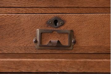 レトロ家具　ナラ材製!レトロかわいいアンティーク小引き出し(1)