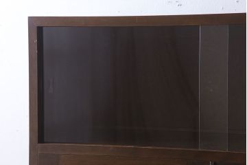 アンティーク家具　樺材製　モールガラス入りアンティーク本箱
