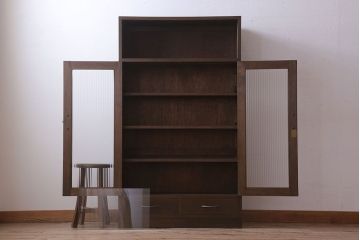 アンティーク家具　樺材製　モールガラス入りアンティーク本箱