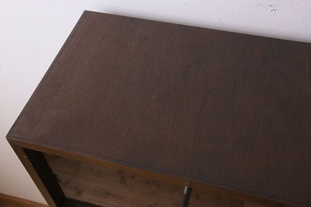 アンティーク家具　樺材製　モールガラス入りアンティーク本箱