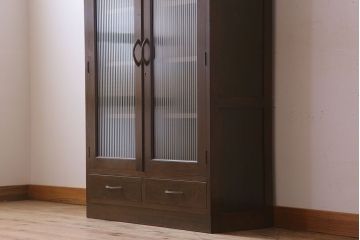 アンティーク家具　樺材製　モールガラス入りアンティーク本箱