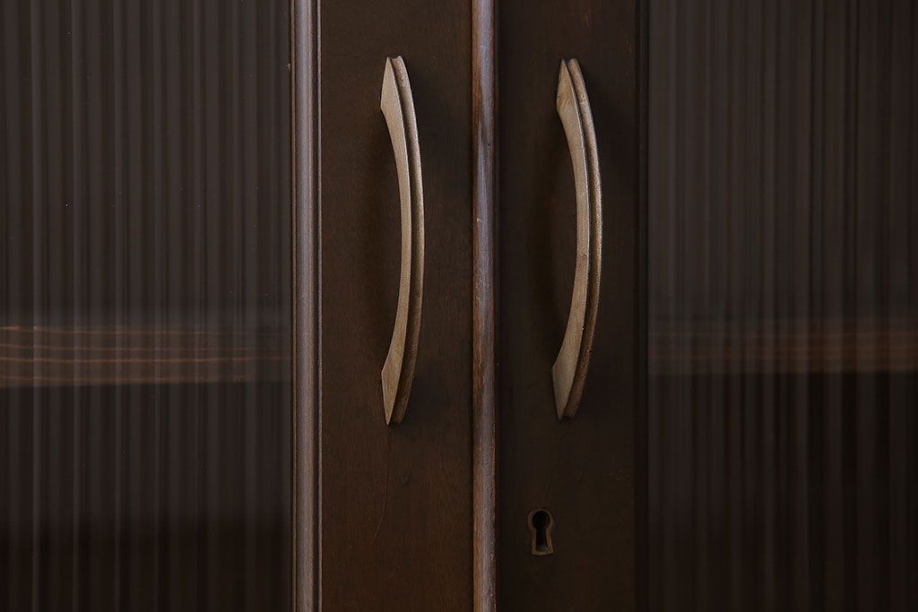 アンティーク家具　樺材製　モールガラス入りアンティーク本箱