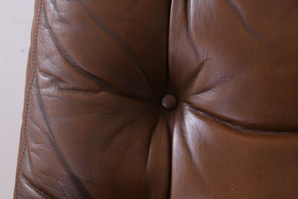 ヴィンテージ家具　北欧ビンテージ　一人掛けアームソファ(チェア)