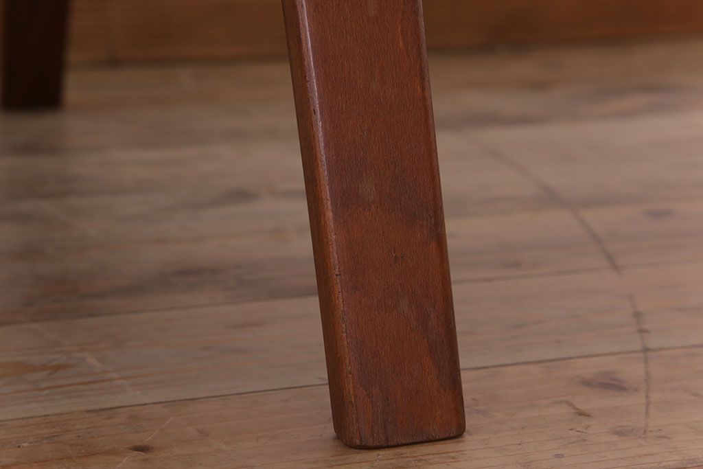 ヴィンテージ家具　北欧ビンテージ　一人掛けアームソファ(チェア)