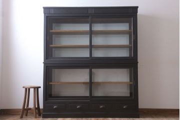 アンティーク家具　大正ロマン　ナラ材製!アンティーク両面ガラスの収納棚