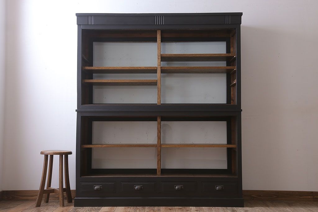 アンティーク家具　大正ロマン　ナラ材製!アンティーク両面ガラスの収納棚