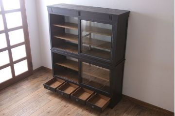 アンティーク家具　大正ロマン　ナラ材製!アンティーク両面ガラスの収納棚