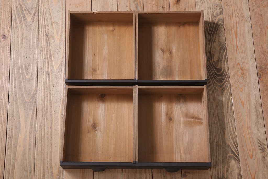 アンティーク家具　大正ロマン　ナラ材製!アンティーク両面ガラスの収納棚
