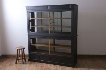 アンティーク家具　大正ロマン　ナラ材製!アンティーク両面ガラスの収納棚