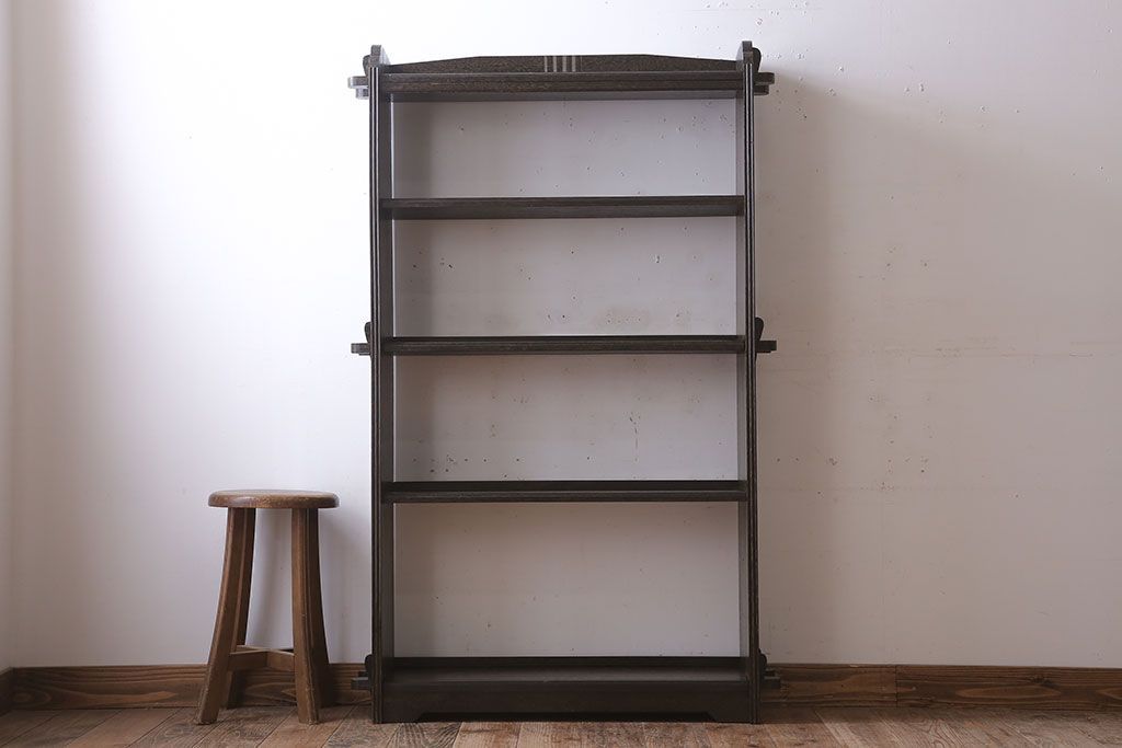 レトロ家具　ラワン材製　古い木のレトロな楔(くさび)式本棚(ディスプレイラック)(2)