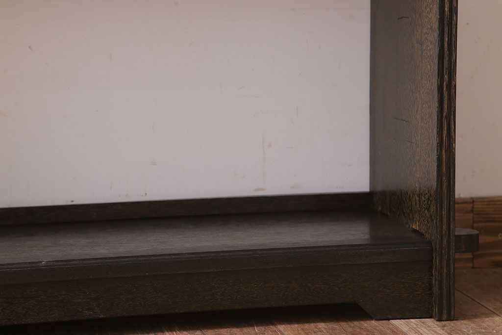 レトロ家具　ラワン材製　古い木のレトロな楔(くさび)式本棚(ディスプレイラック)(2)