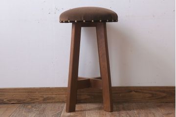 アンティーク家具　古いブナ材製のクッション座面丸スツール(1)