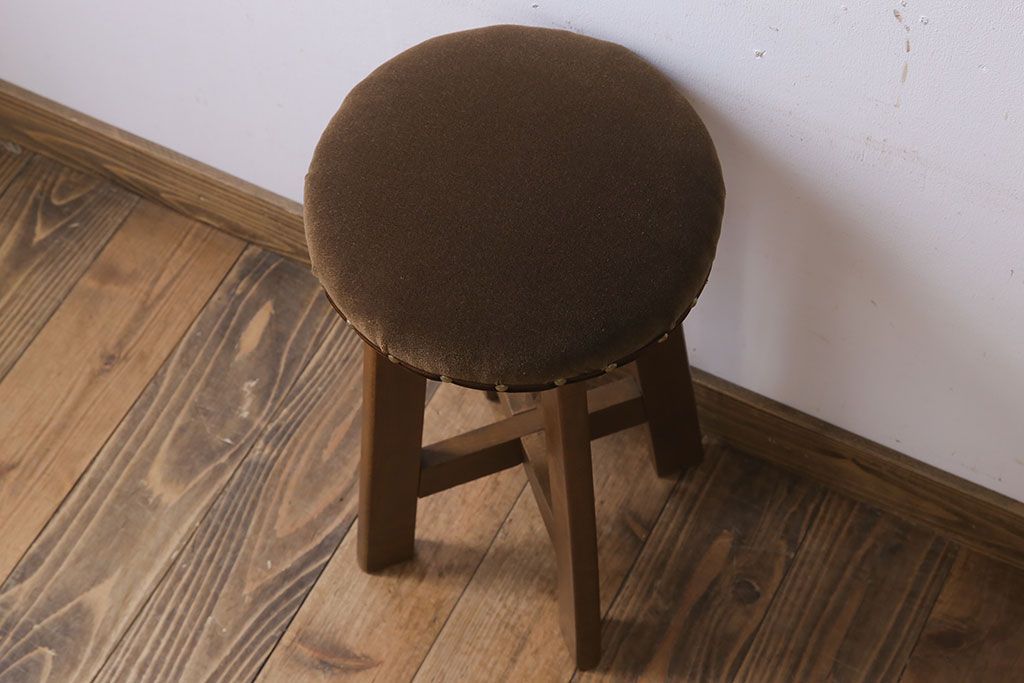 アンティーク家具　古いブナ材製のクッション座面丸スツール(1)