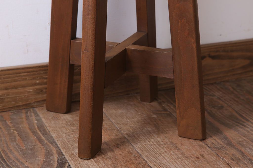 アンティーク家具　古いブナ材製のクッション座面丸スツール(1)