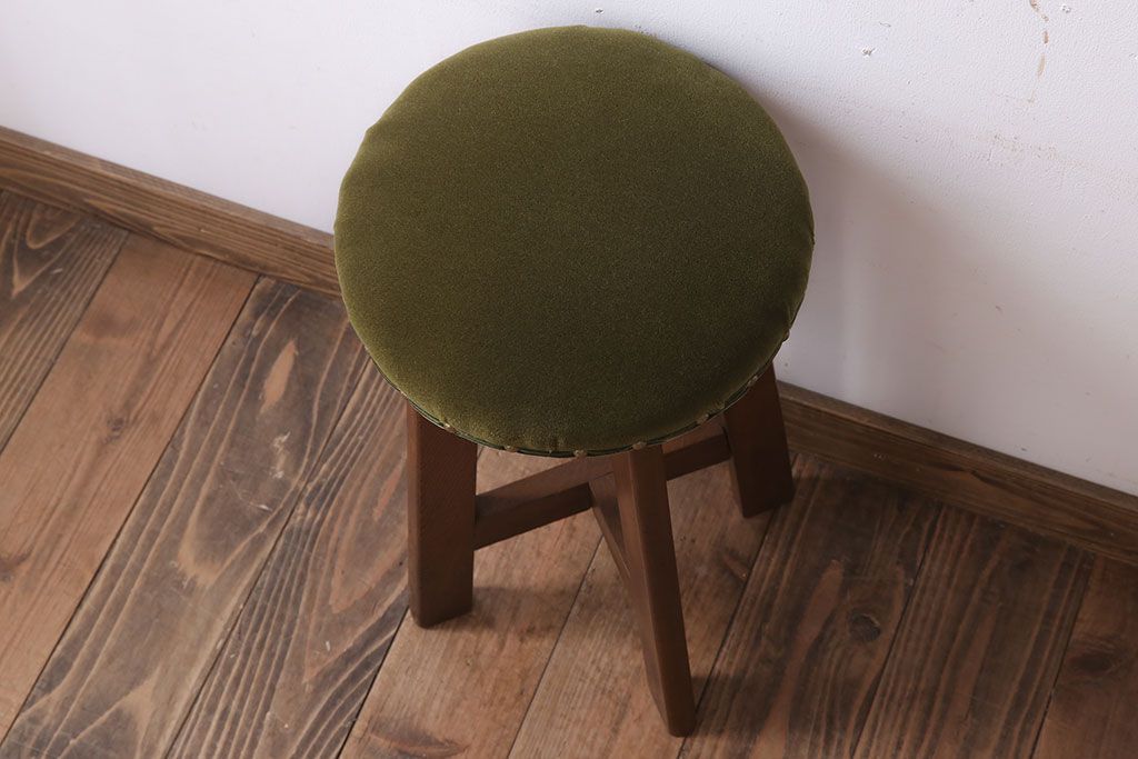 アンティーク家具　古いブナ材製のクッション座面丸スツール(2)