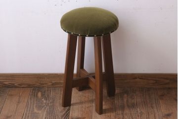 アンティーク家具　古いブナ材製のクッション座面丸スツール(2)