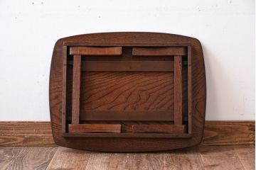 レトロ家具　小振りなサイズ!栓材一枚板　レトロなアンティークちゃぶ台(飾り台)(2)