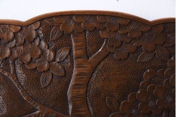 中古美品　伝統工芸　軽井沢彫りの上質なダイニングチェア(椅子)(定価約16万円)(1)