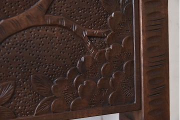 中古美品　伝統工芸　軽井沢彫りの上質なダイニングチェア(椅子)(定価約16万円)(2)