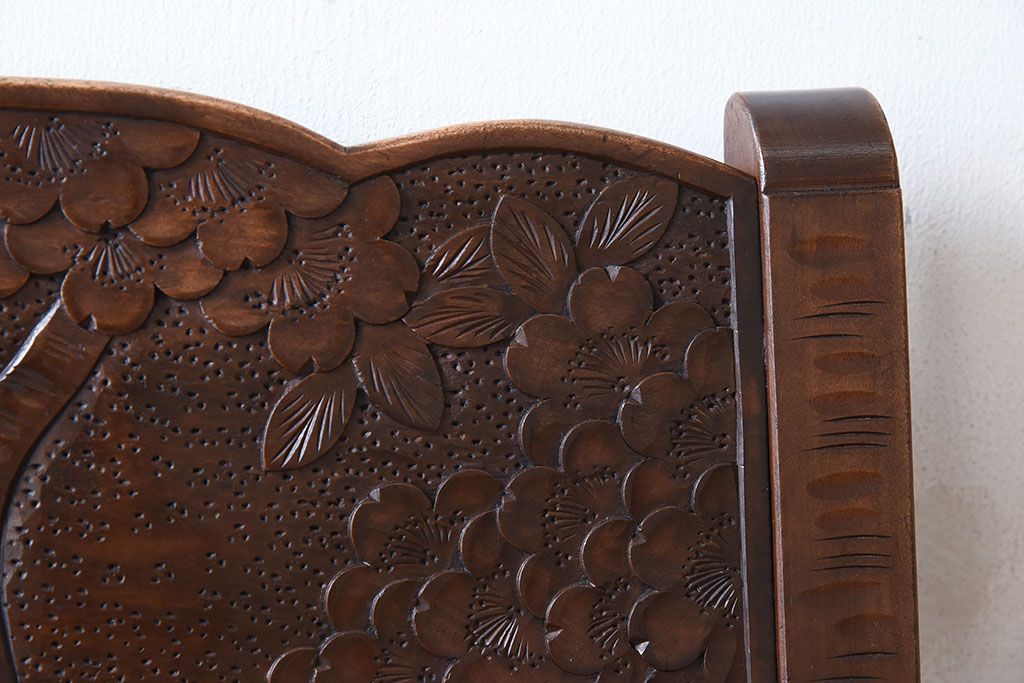 伝統工芸軽井沢彫　中古美品　ダイニングチェア(椅子)(定価約16万円)(1)