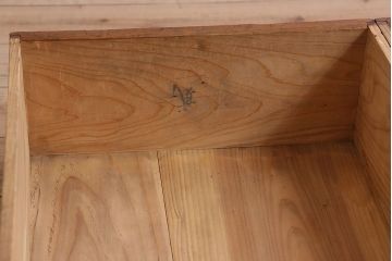 アンティーク家具　和製アンティーク　前面檜材!大きな横型重ね収納棚