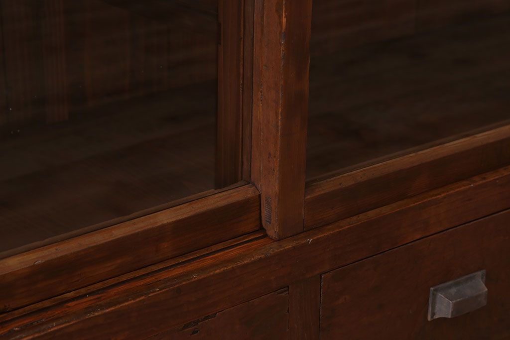 アンティーク家具　和製アンティーク　前面檜材!大きな横型重ね収納棚