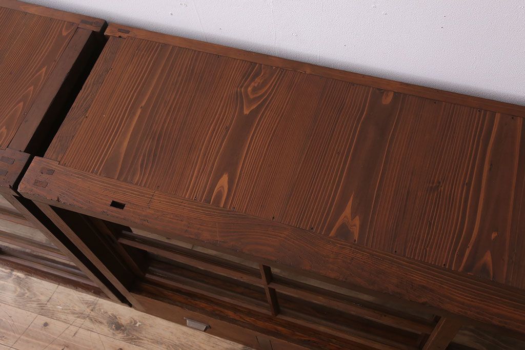 アンティーク家具　和製アンティーク　前面檜材!大きな横型重ね収納棚