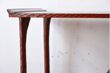 アンティーク家具　和製アンティーク　箱入り　鎌倉彫の上品な飾り棚(陳列棚)