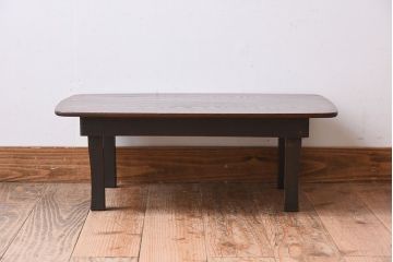 レトロ家具　小振りなサイズ!栓材製　レトロなアンティークちゃぶ台(飾り台)(2)