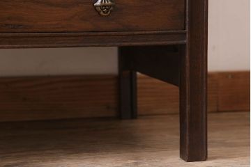 アンティーク家具　オーク材　縦型!イギリスアンティークの6杯チェスト