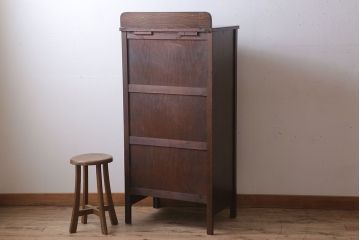 アンティーク家具　オーク材　縦型!イギリスアンティークの6杯チェスト