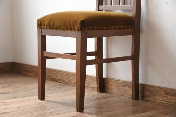 レトロ家具　ナラ材製!レトロでシンプルなアンティークチェア(椅子)