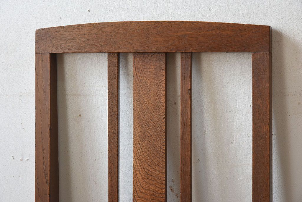 レトロ家具　ナラ材製!レトロでシンプルなアンティークチェア(椅子)