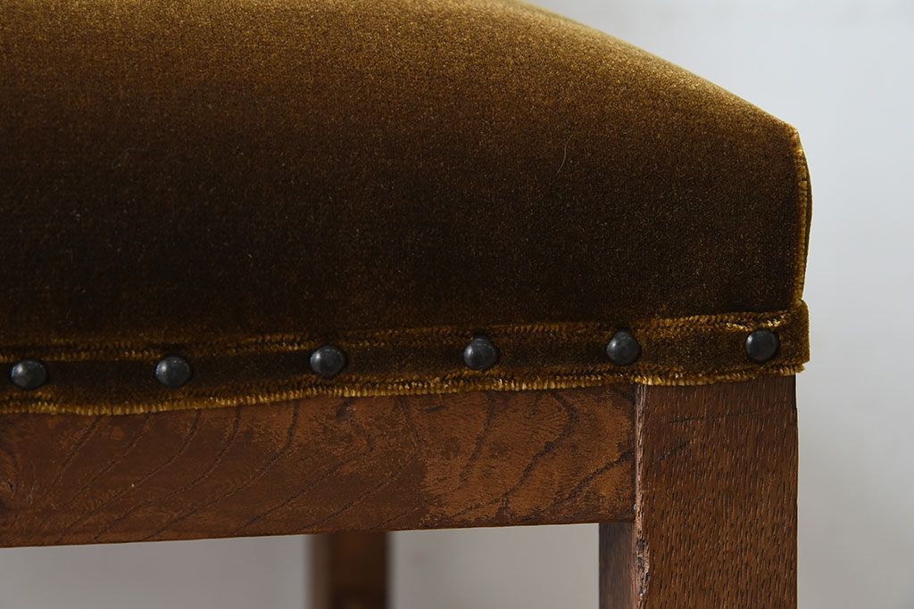 レトロ家具　ナラ材製!レトロでシンプルなアンティークチェア(椅子)