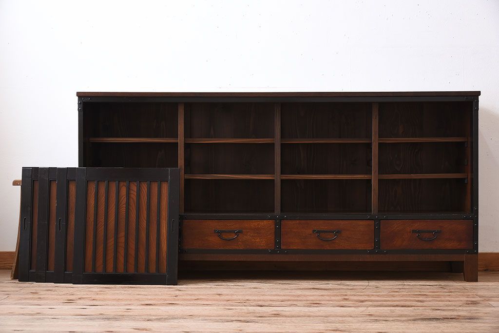 アンティーク家具　前面・鏡板欅材　明治大正期　脚付き!アンティーク時代箪笥サイドボード