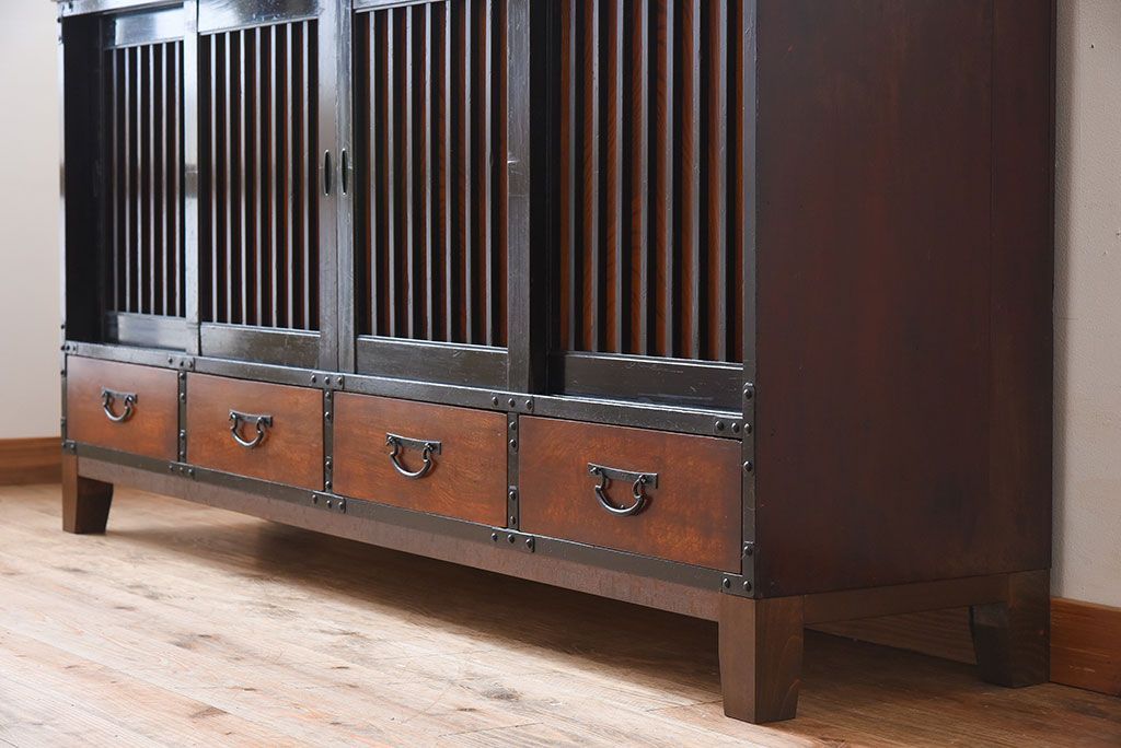 アンティーク家具　前面・鏡板欅材　明治大正期　脚付き!アンティーク時代箪笥サイドボード