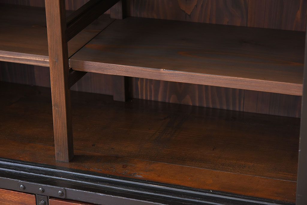 アンティーク家具　前面・鏡板欅材　明治大正期　脚付き!アンティーク時代箪笥サイドボード