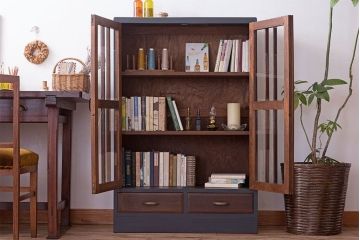 アンティーク家具　ネイビーペイント　古いナラ材のアンティークブックケース(本箱)