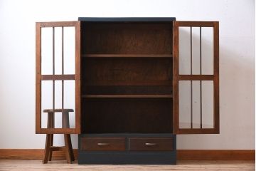 アンティーク家具　ネイビーペイント　古いナラ材のアンティークブックケース(本箱)