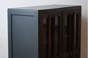 アンティーク家具　ネイビーペイント　古いナラ材のアンティークブックケース(本箱)