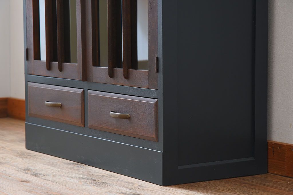 アンティーク家具　ネイビーペイント　古いナラ材のアンティークブックケース(本箱)