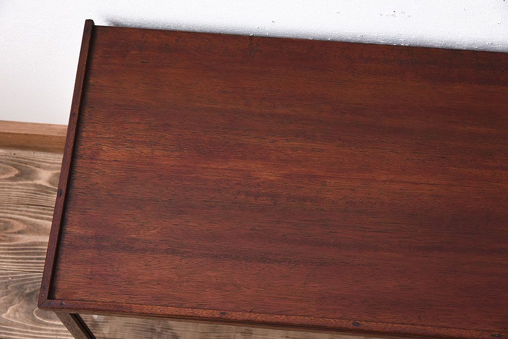 アンティーク家具　小ぶりな木製アンティークガラスケース(ショーケース)