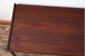 アンティーク家具　小ぶりな木製アンティークガラスケース(ショーケース)