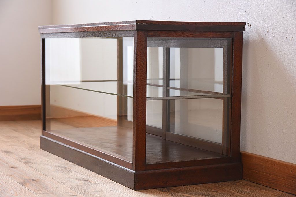 アンティーク家具　小ぶりな木製アンティークガラスケース(ショーケース)