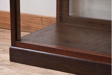 アンティーク家具　小ぶりな木製アンティークガラスケース(ショーケース)