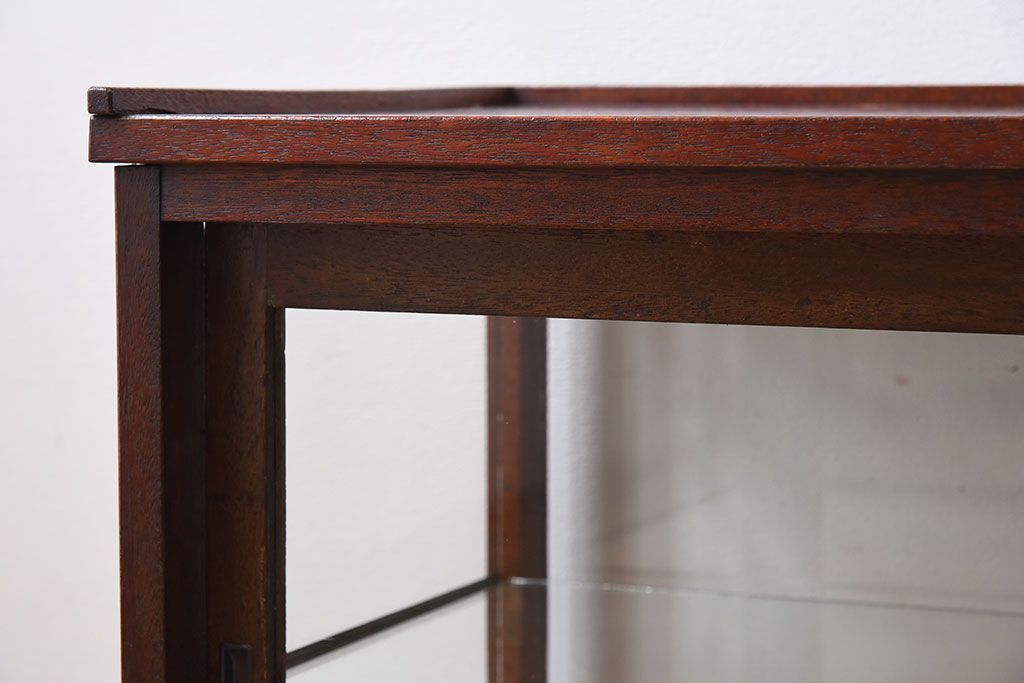 アンティーク家具　小ぶりな木製アンティークガラスケース(ショーケース)