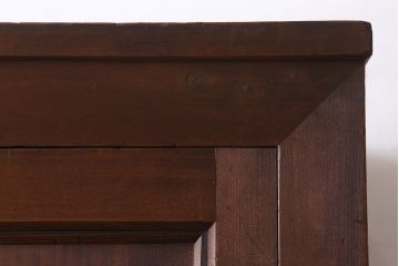 アンティーク家具　観音扉の大きなアンティーク収納棚(戸棚)