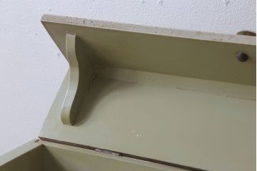 レトロ家具　和製アンティーク　レトロモダンなデンタルキャビネット