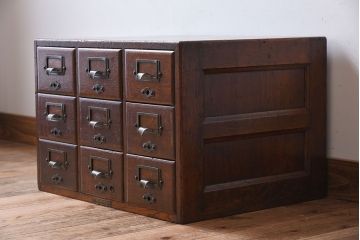 アンティーク家具　ネームプレート取っ手!ナラ材製のアンティークカードケース(小引き出し、図書館、図書室)